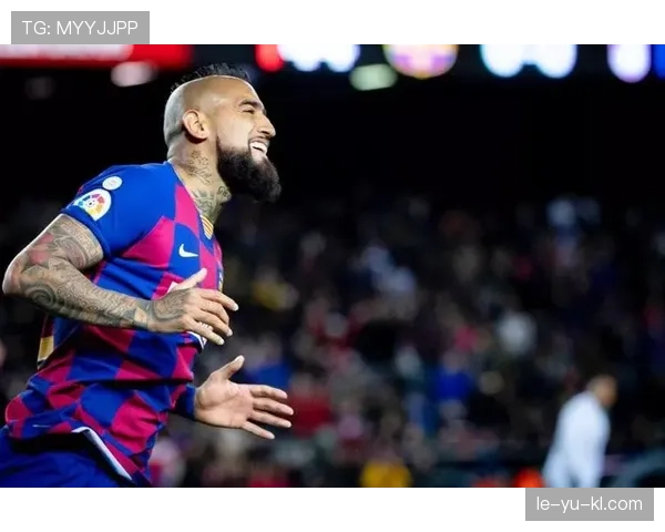 埃因霍温中路渗透制胜，强势突破防线全取三分