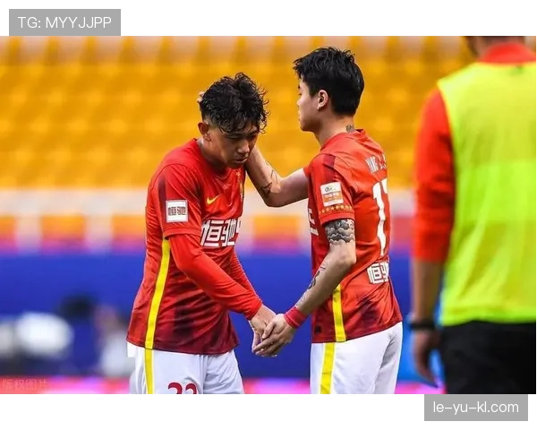 梅赫伦新星闪耀赛场，助球队逆转取胜表现抢眼