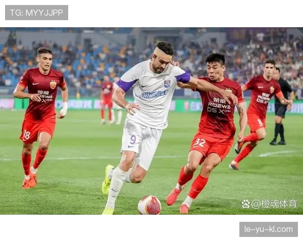 联赛收官战：冠军归属悬念重重，降级球队命运悬而未决