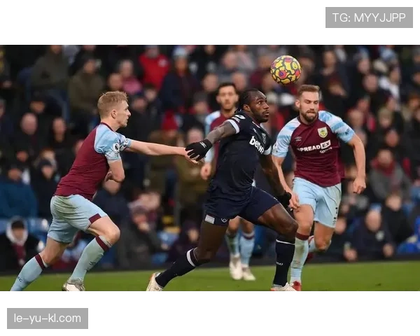 布伦特福德战术解析：高位逼抢与快速转换持续提升竞争力