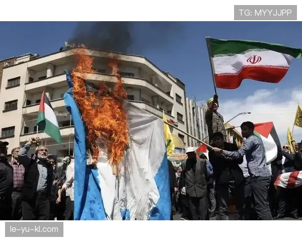 瓦伦西亚球迷抗议持续，球队凝聚力面临考验，当前赛季表现受到制约